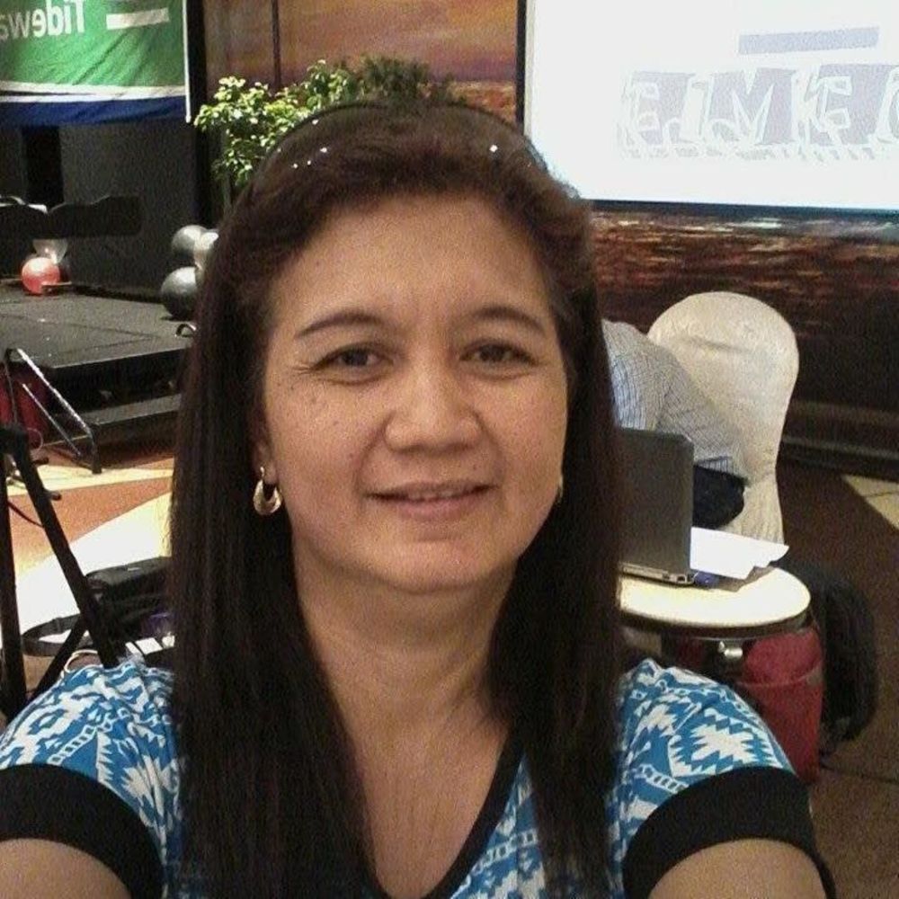 Meet your Posher, Maria consuelo